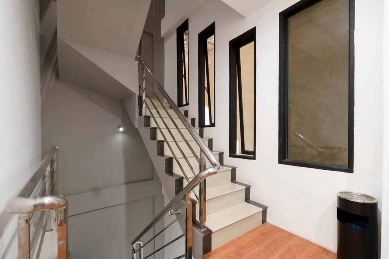 Jotel Guest House Mitra Reddoorz Pulauberayan 외부 사진